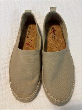 Slip-On Espadrilles in Beige by Sunspel